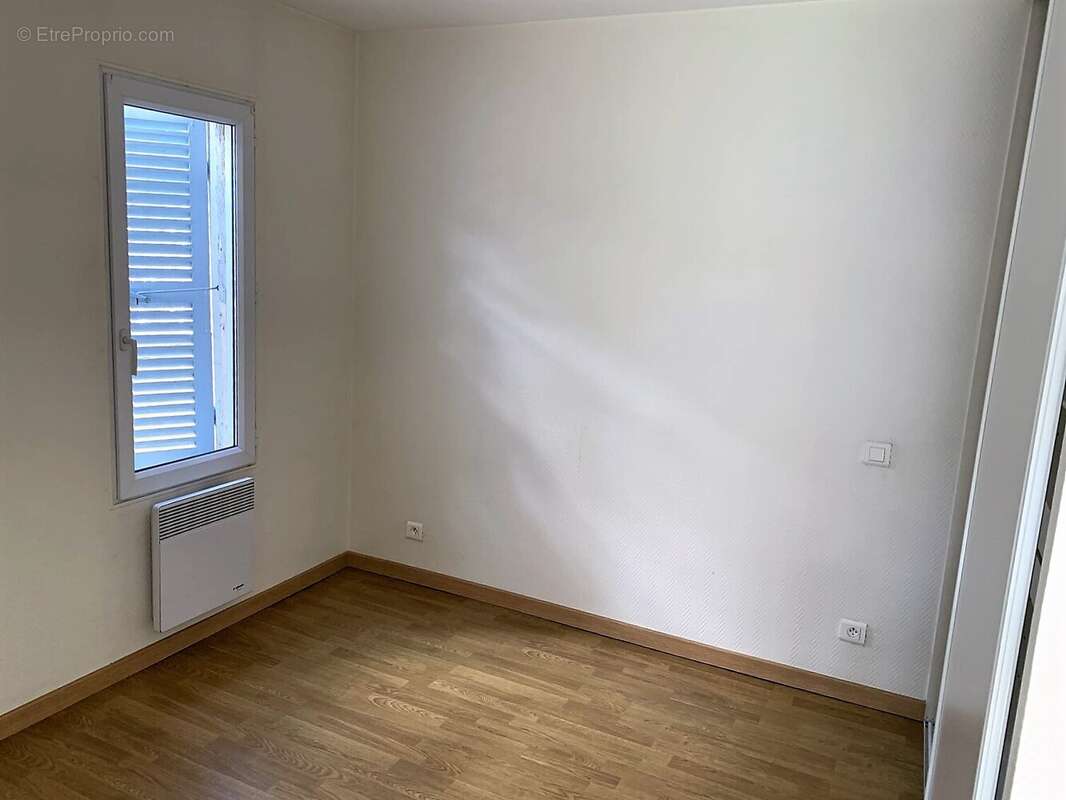 Maison à TERRASSON-LAVILLEDIEU