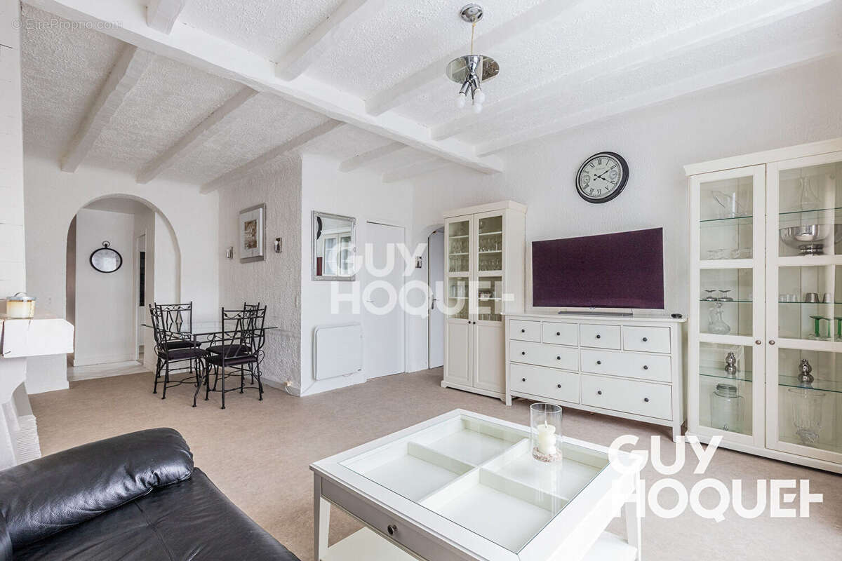 Maison à ATHIS-MONS