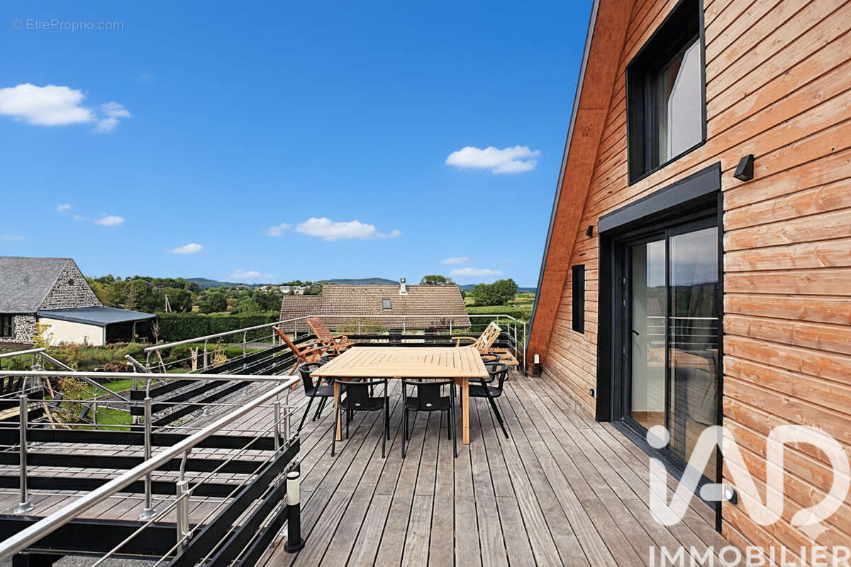 Photo 3 - Maison à ROCHEFORT-MONTAGNE