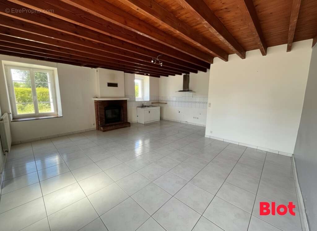 Maison 117 m² à Vignoc  - photo 3