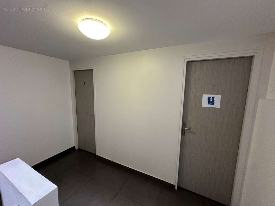 Commerce à VILLIERS-SUR-MARNE