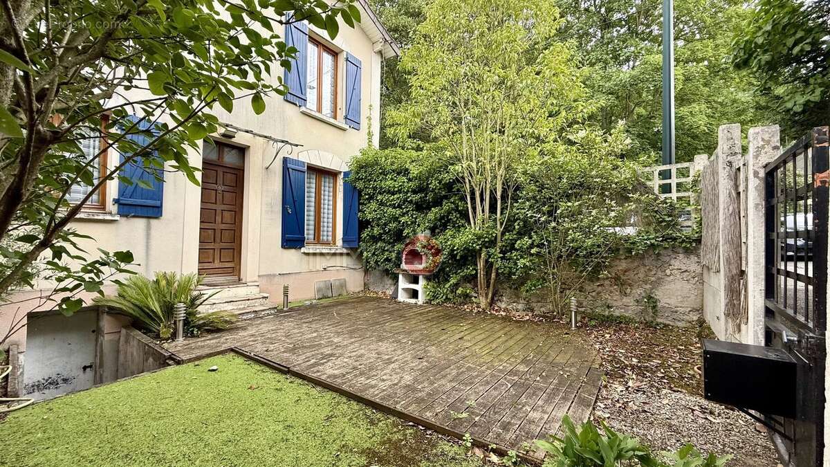 Maison à LE RAINCY