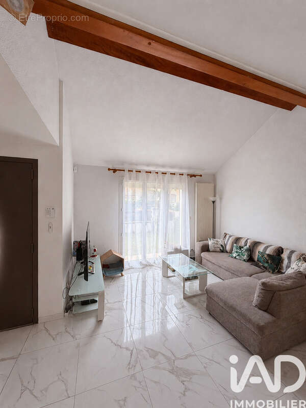 Maison 120 m² à Vert-Saint-Denis  - photo 2