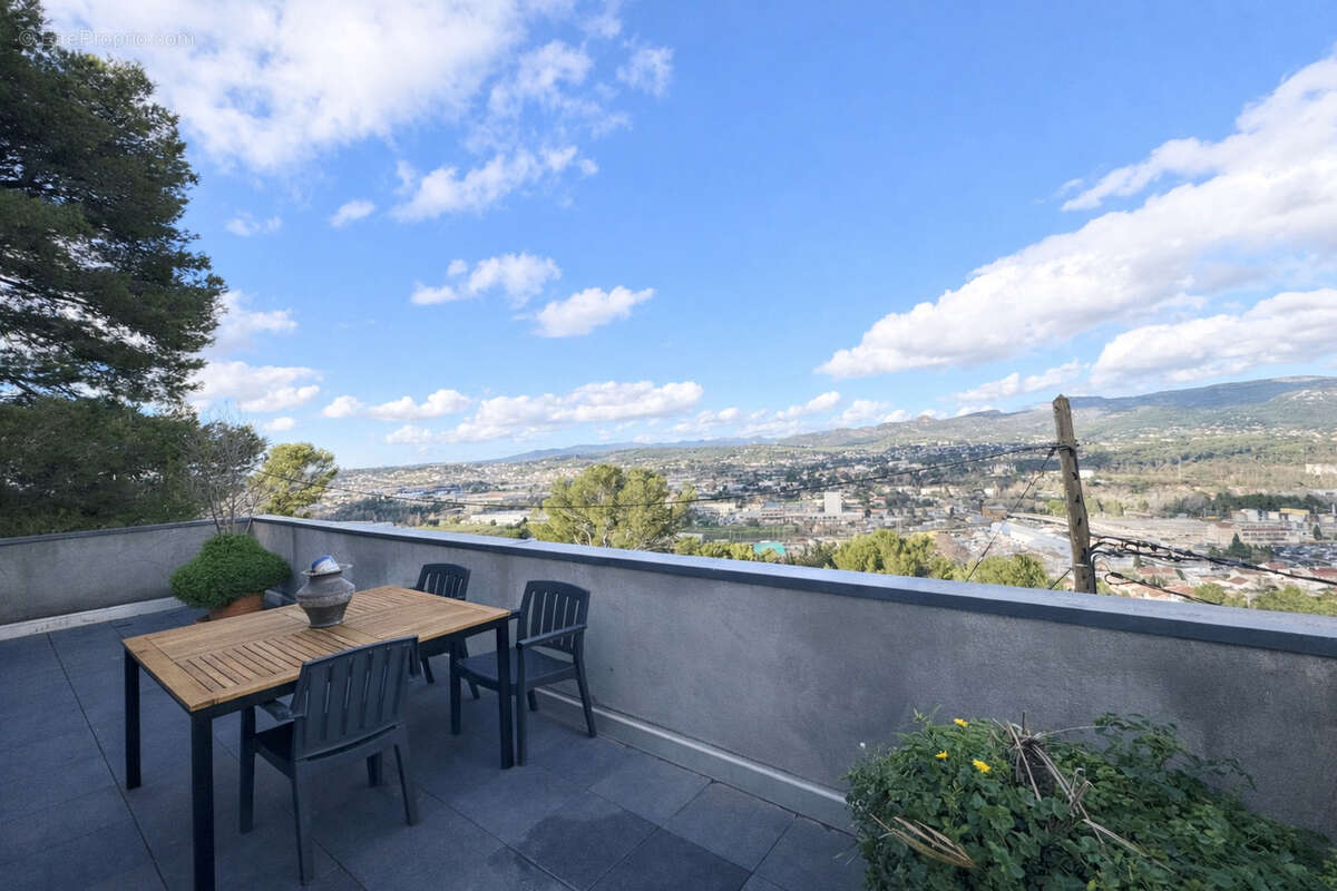 Maison à MARSEILLE-11E
