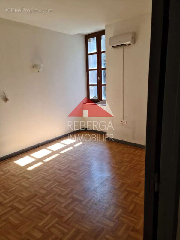 Appartement à SAINT-AMANS-SOULT