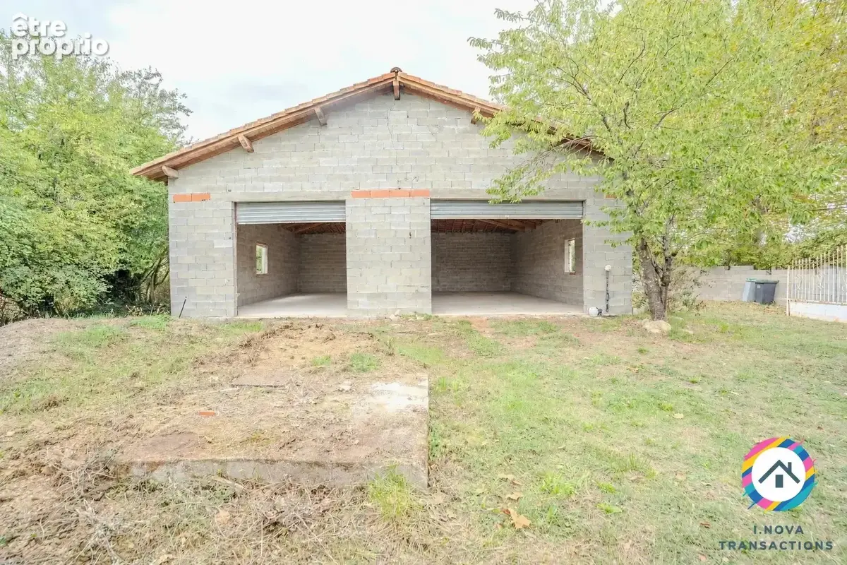 Grange de 170 m² au sol sur 800 m² de terrain - photo 3