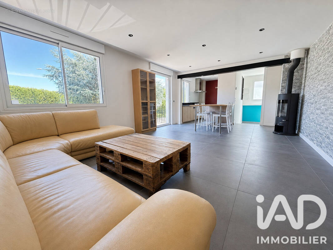 Photo 1 - Maison à COURNON-D'AUVERGNE