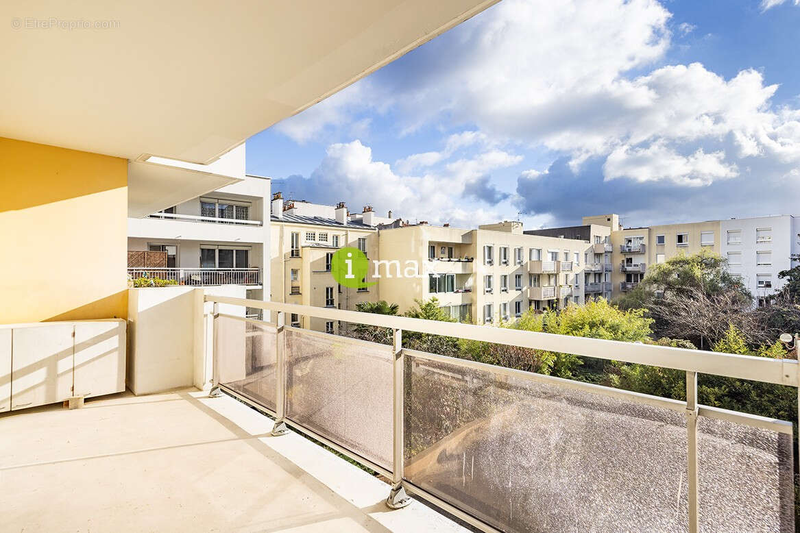 Appartement à CLICHY