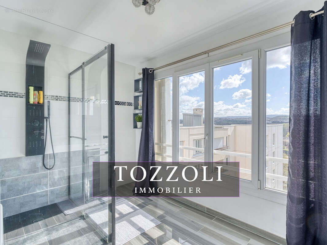 Appartement à VILLEFONTAINE