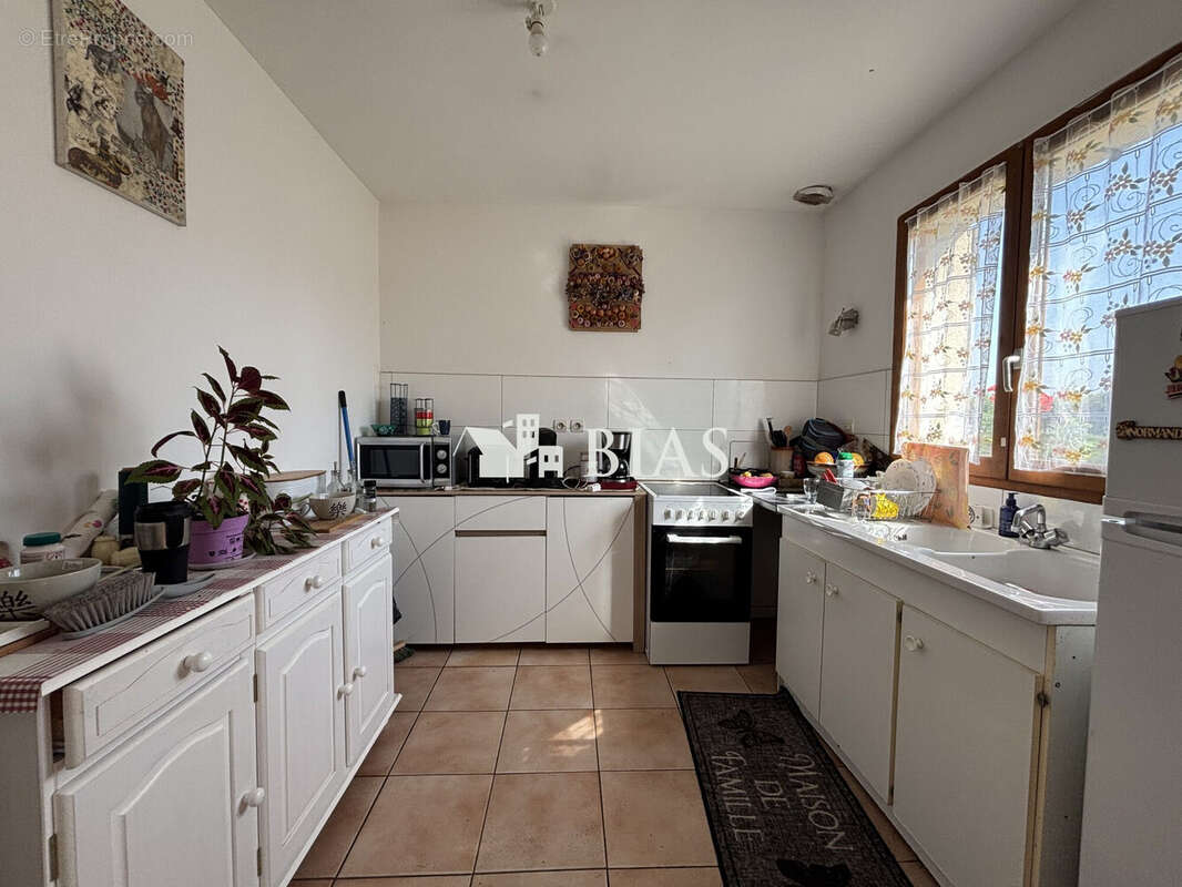 Maison à LA PYLE
