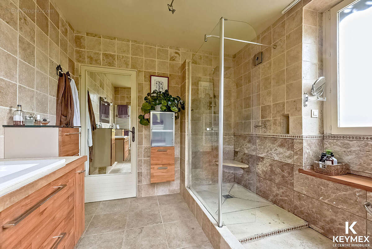 Maison à VALMONDOIS