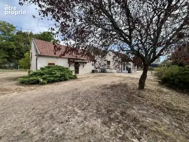 Photo Maison à Saint-Eloi au prix de 222 600€