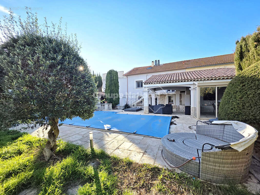 Maison à MIRAMAS