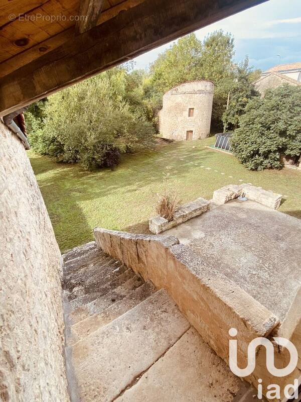 Photo 1 - Maison à LA CRECHE