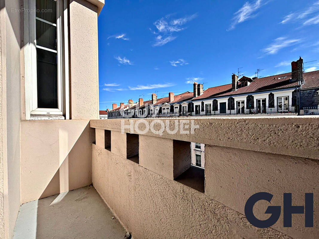 Appartement à LYON-6E