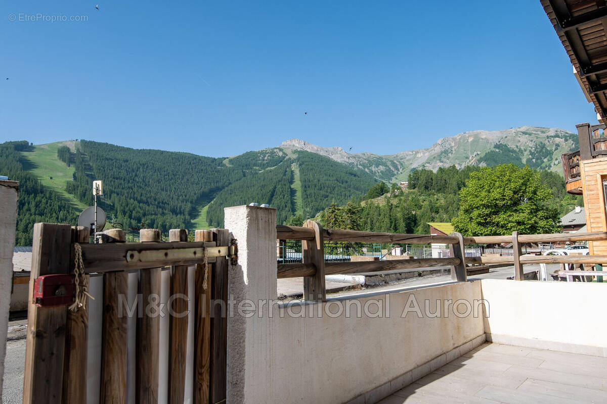 Appartement à SAINT-ETIENNE-DE-TINEE