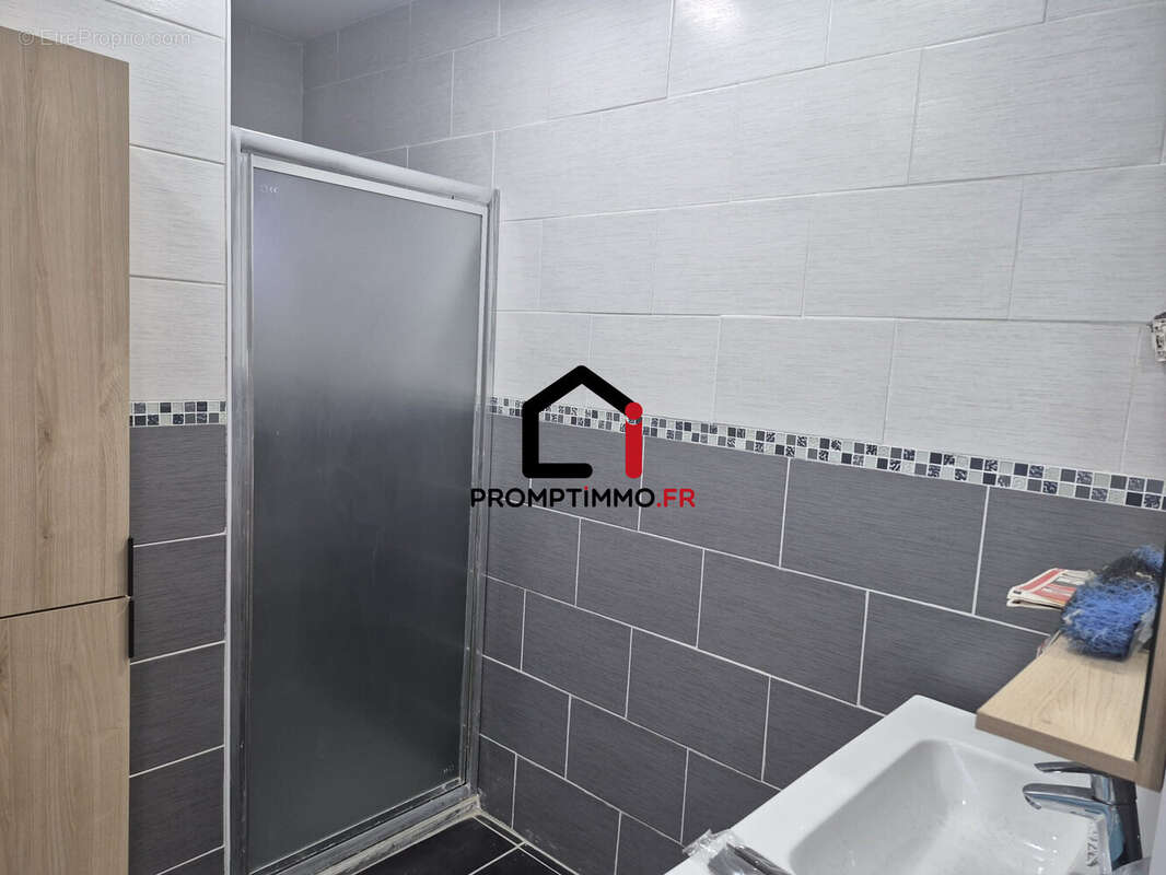Maison 98 m² à Roubaix  - photo 6