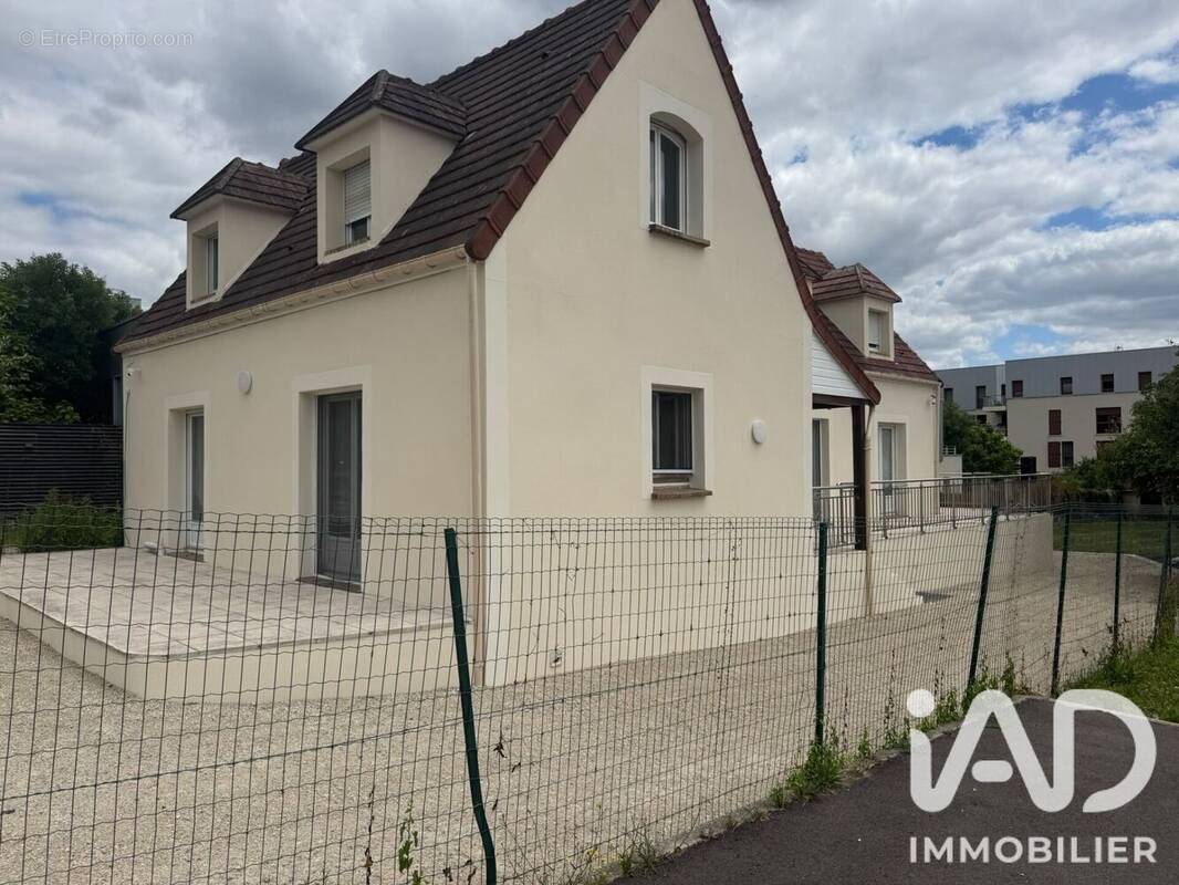 Photo 1 - Maison à BESSANCOURT