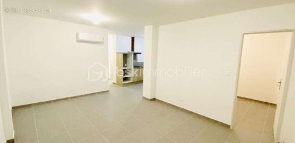 Appartement à LIGNAN-SUR-ORB