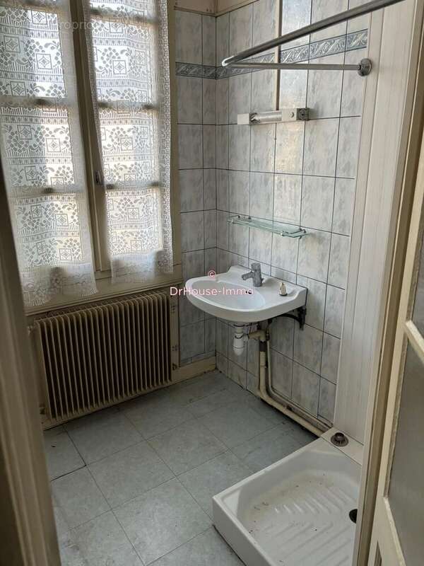 Appartement à GOND-PONTOUVRE