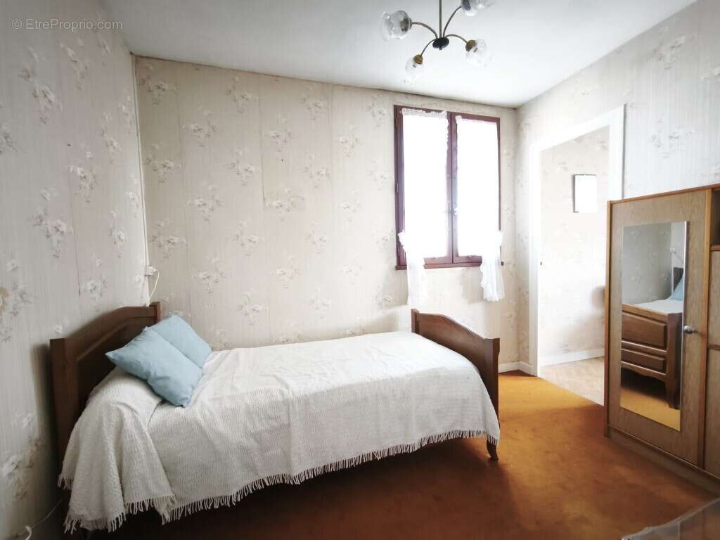 Maison à PONS