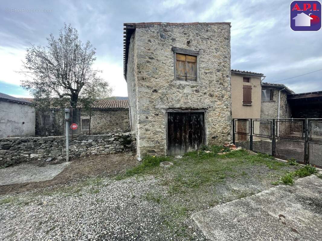Maison à AUNAT