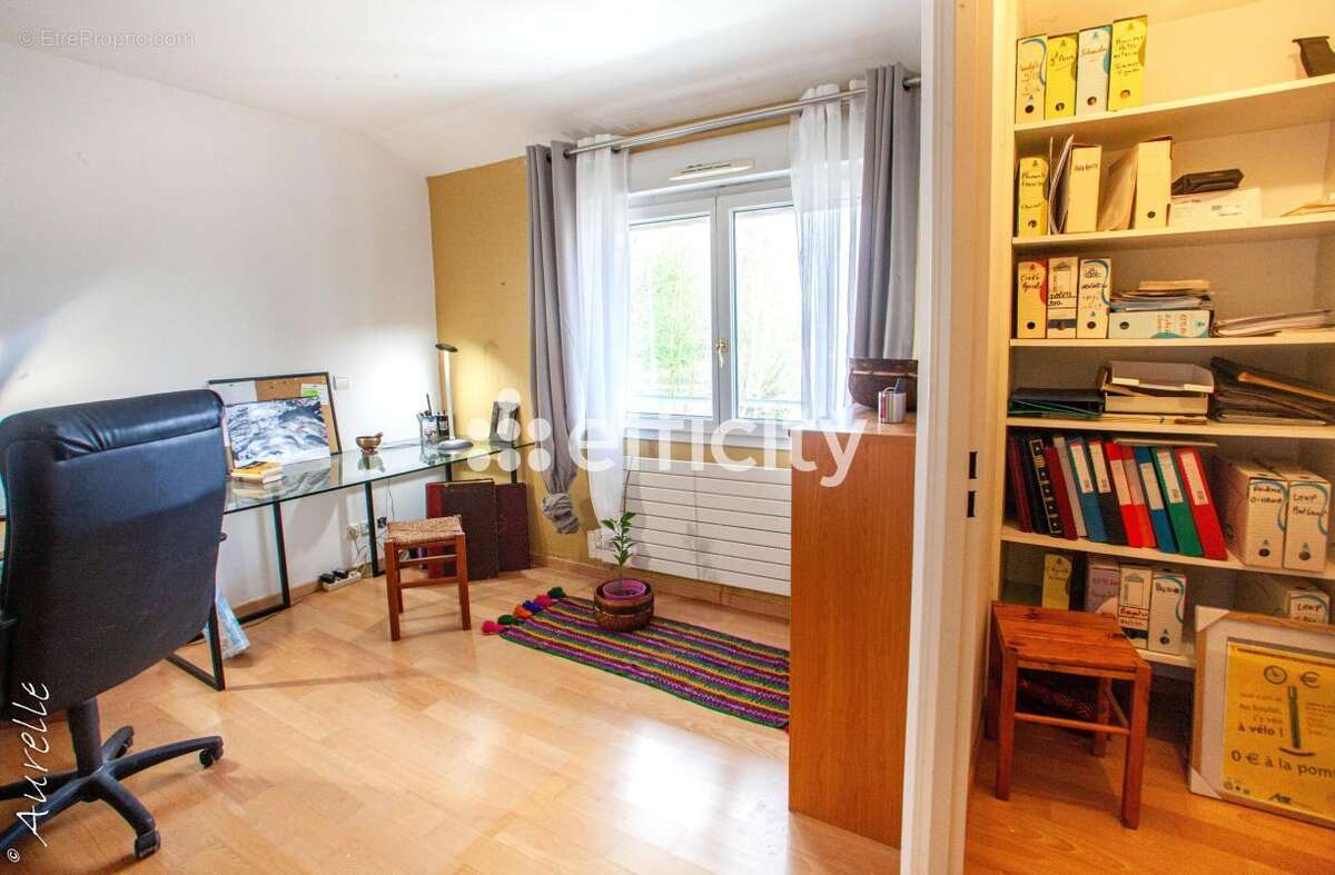 Appartement à MEYLAN