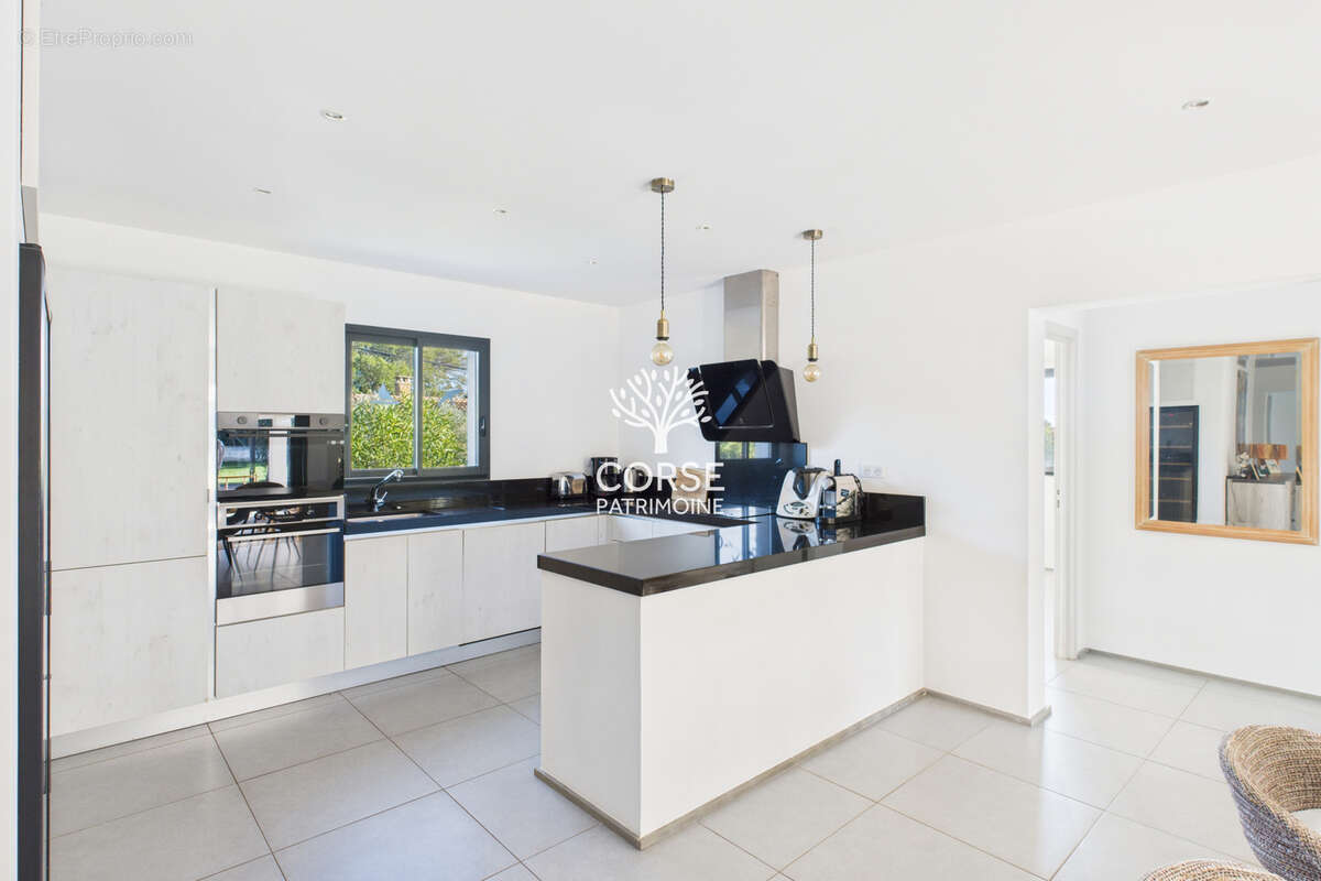 Maison à PORTO-VECCHIO