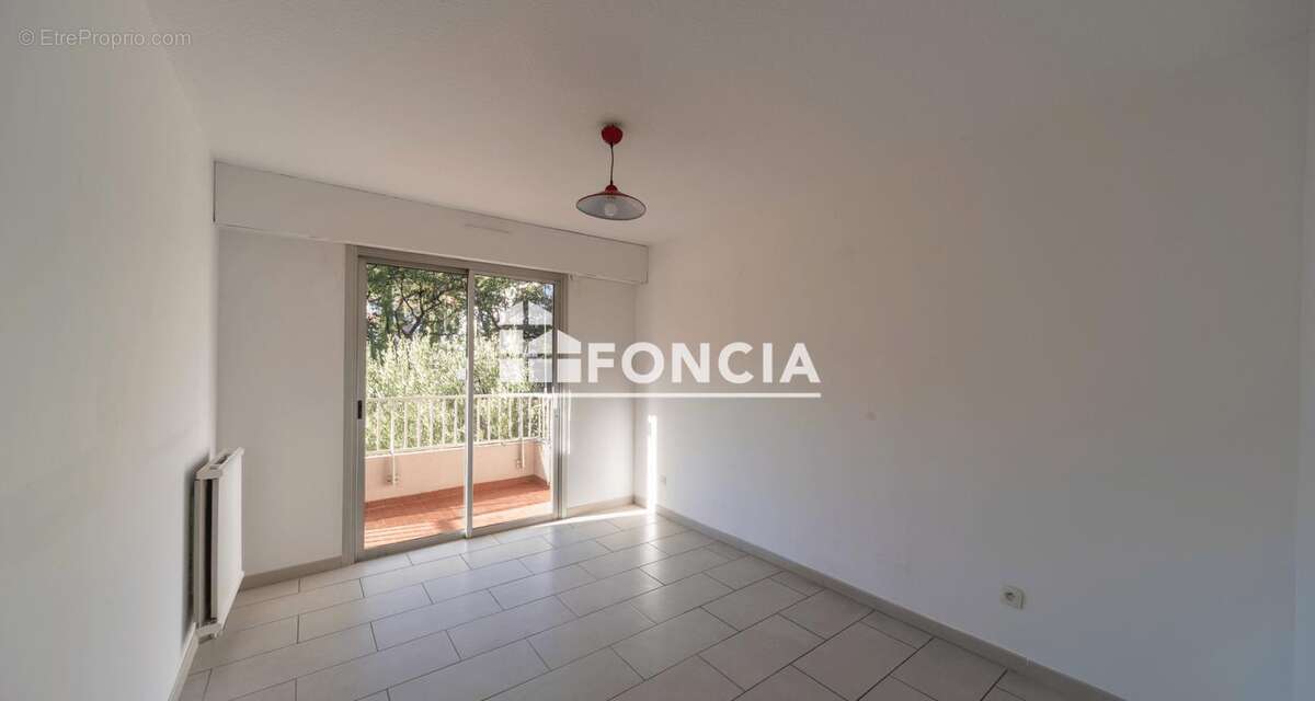 Appartement à HYERES