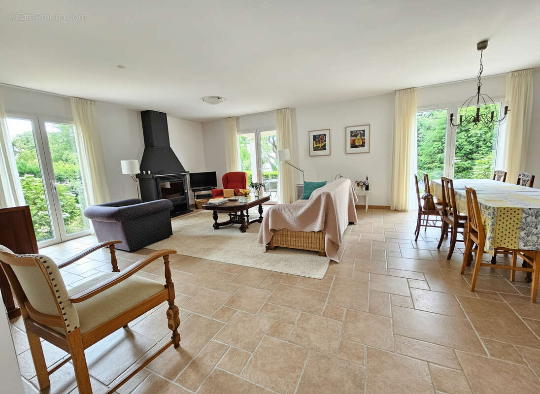 Maison à CUXAC-CABARDES