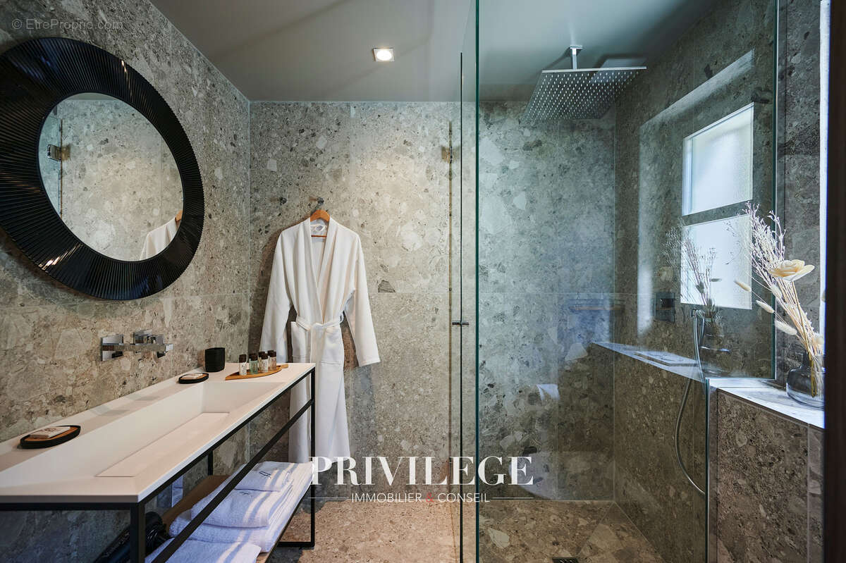 Maison à RAMATUELLE