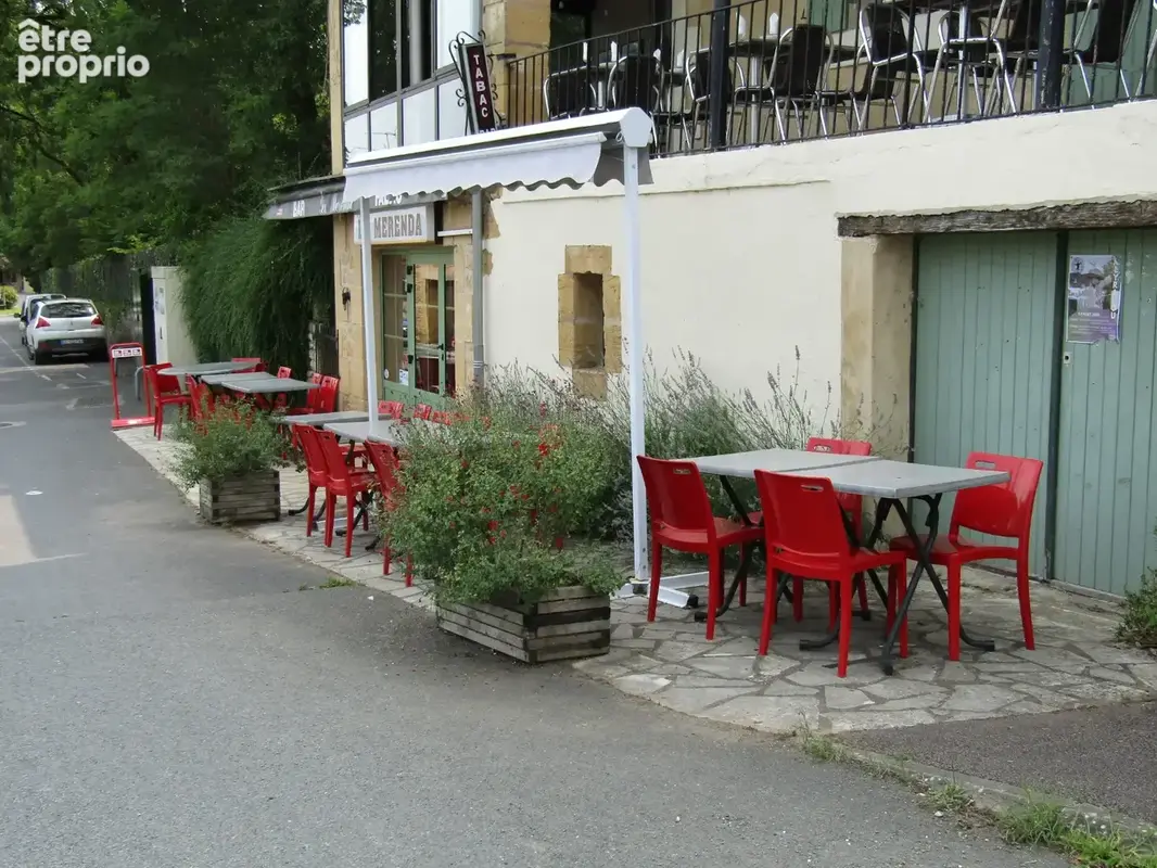 Bar, Tabac, Restaurant, dans un petit village proche Sarlat - photo 11