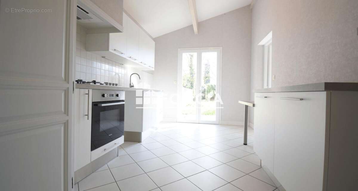 Maison à SAINT-XANDRE