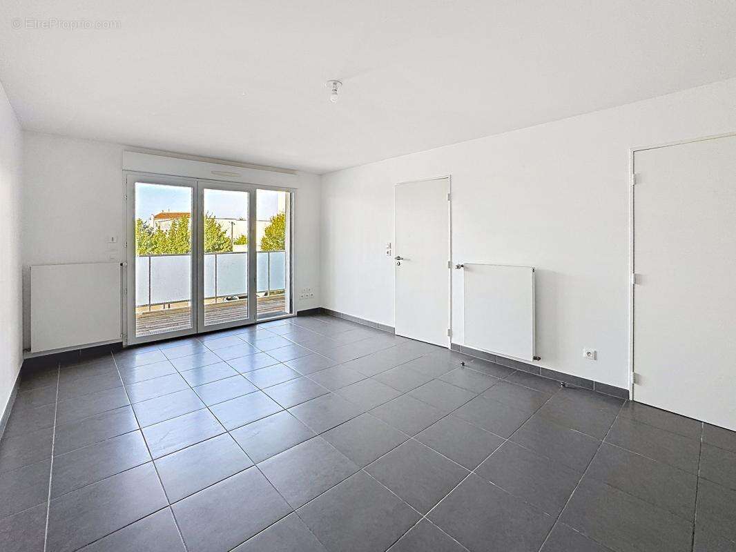 T2 récent en très bon état - 40 m2  LA ROCHELLE - photo 2