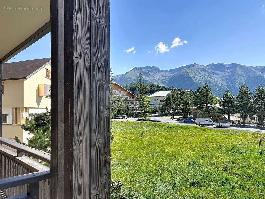 Appartement à SAINT-ETIENNE-DE-TINEE