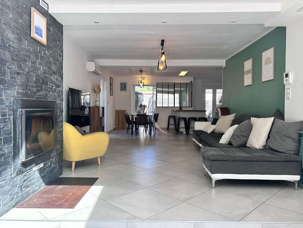 Maison familiale  5 pièces 122 m² - Piscine - Jardin- Frontignan La Peyrade - photo 5