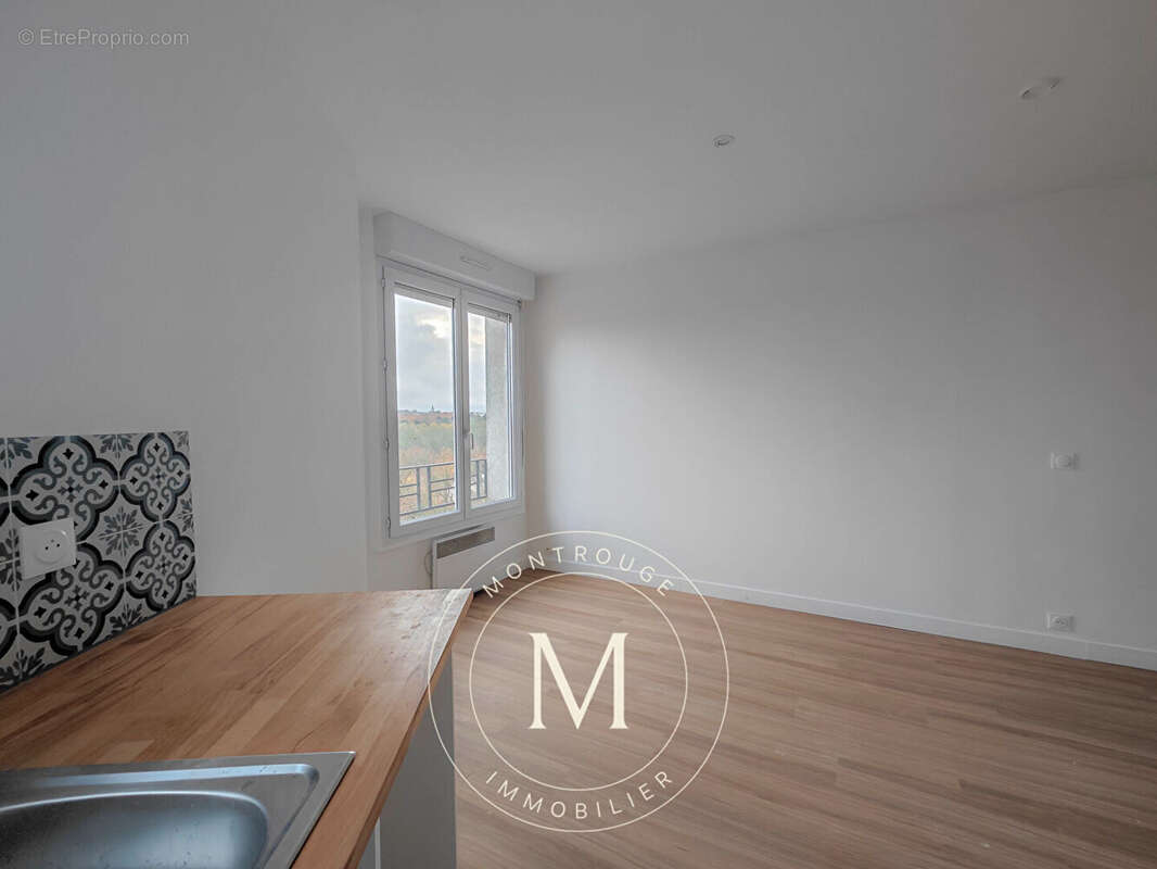 Appartement à MONTROUGE