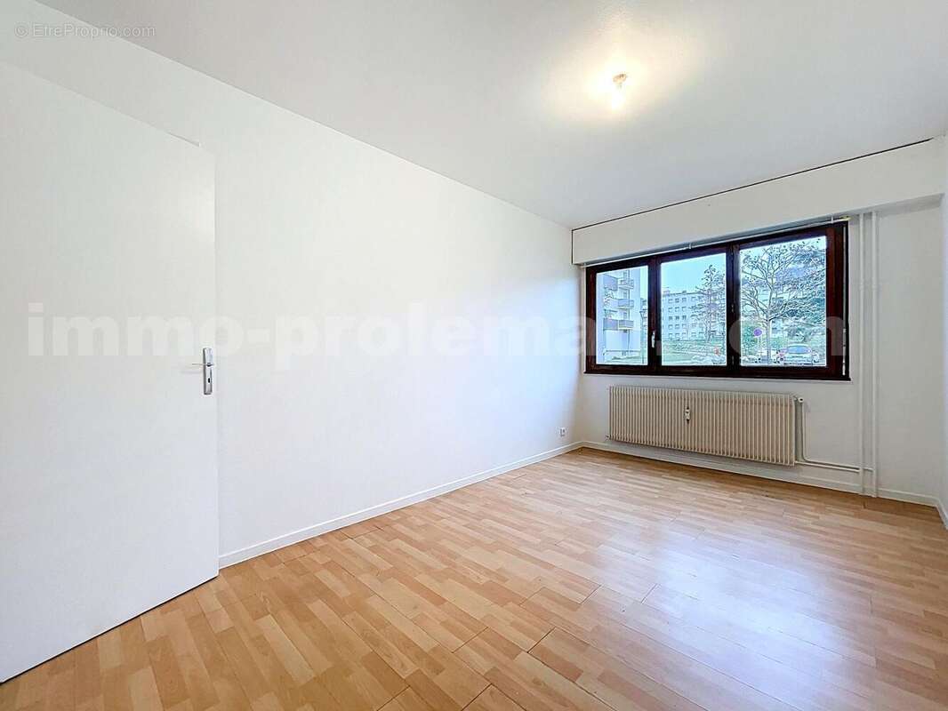 Appartement 72 m² à Annemasse  - photo 8