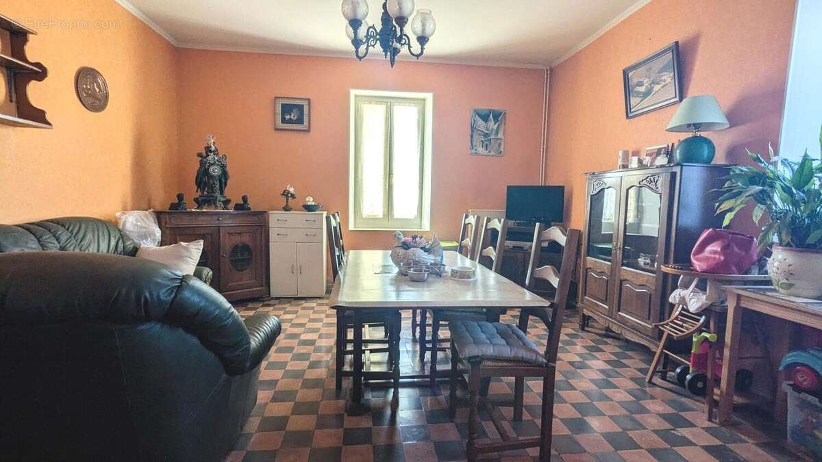 salle à manger - Maison à SAINT-ORENS-POUY-PETIT