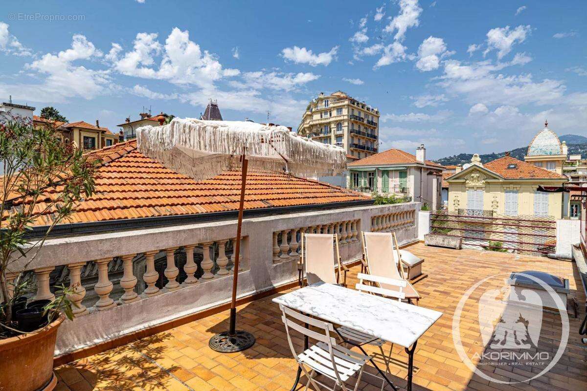 Appartement à NICE