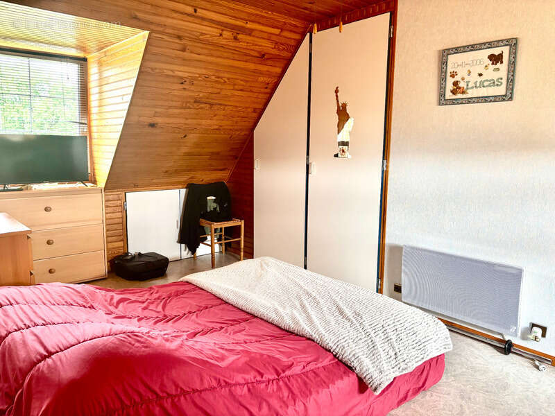 Maison à BAINS-SUR-OUST