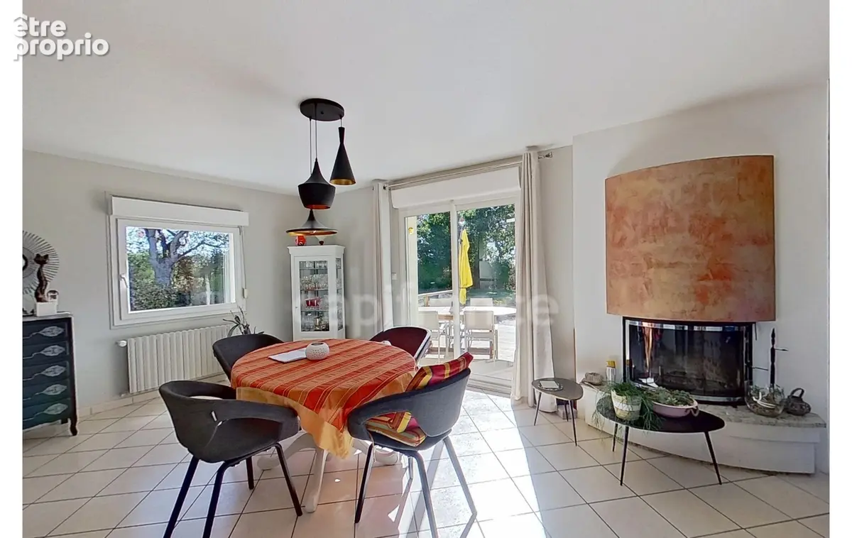 Dpt Côtes-d'Armor (22), à vendre PLOUISY 22200 - limite GRÂCES - Maison 6 pièces 135 m² - vie de plain-pied - jardin paysagé - t - photo 4