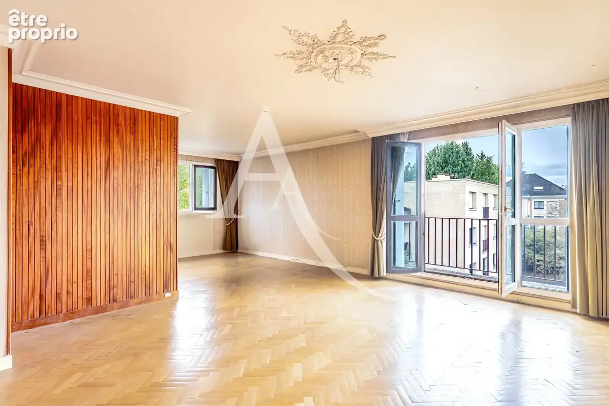 Appartement à LIMEIL-BREVANNES