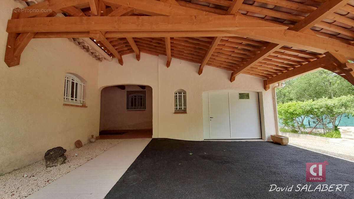 Néoules ? Villa familiale avec piscine sur 2 597 m² de terrain paysager - photo 18