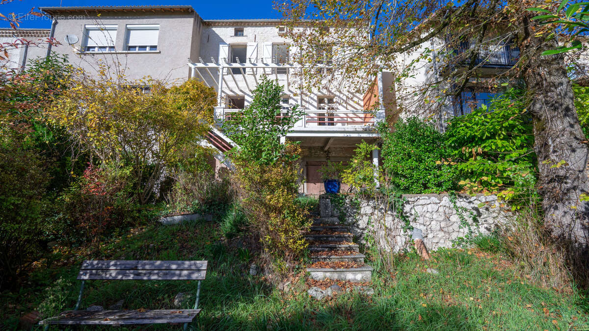 Maison à BAGAT-EN-QUERCY