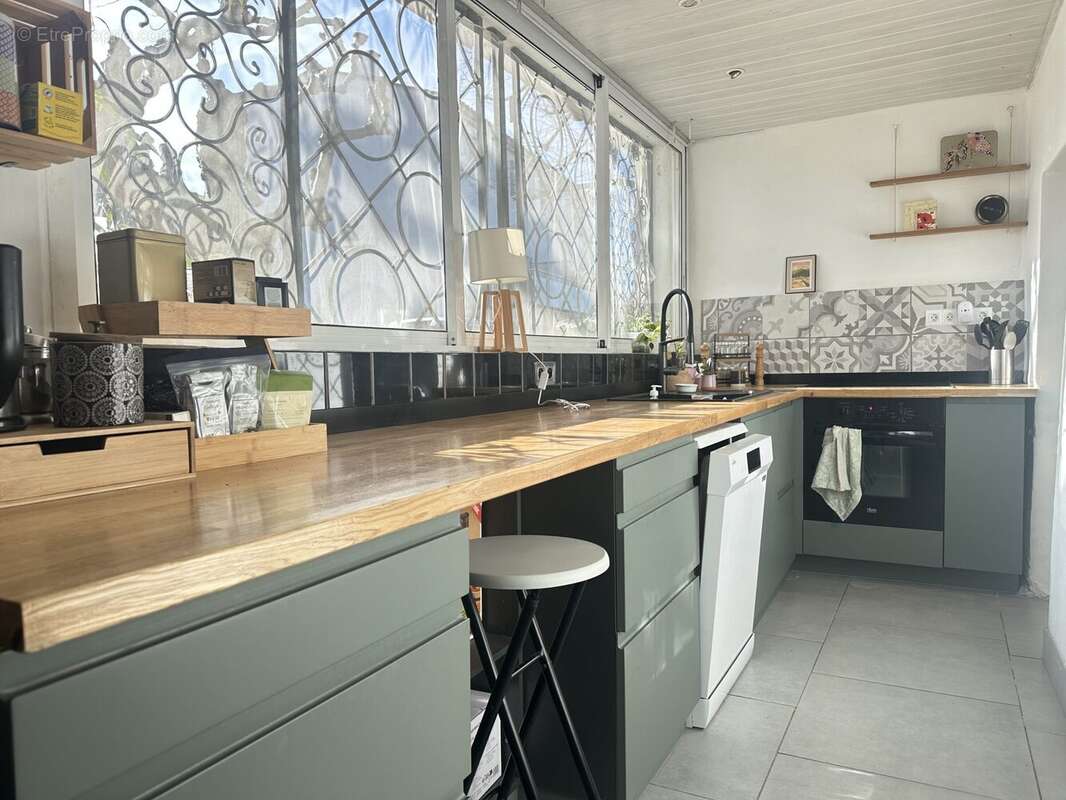 Appartement à TRETS
