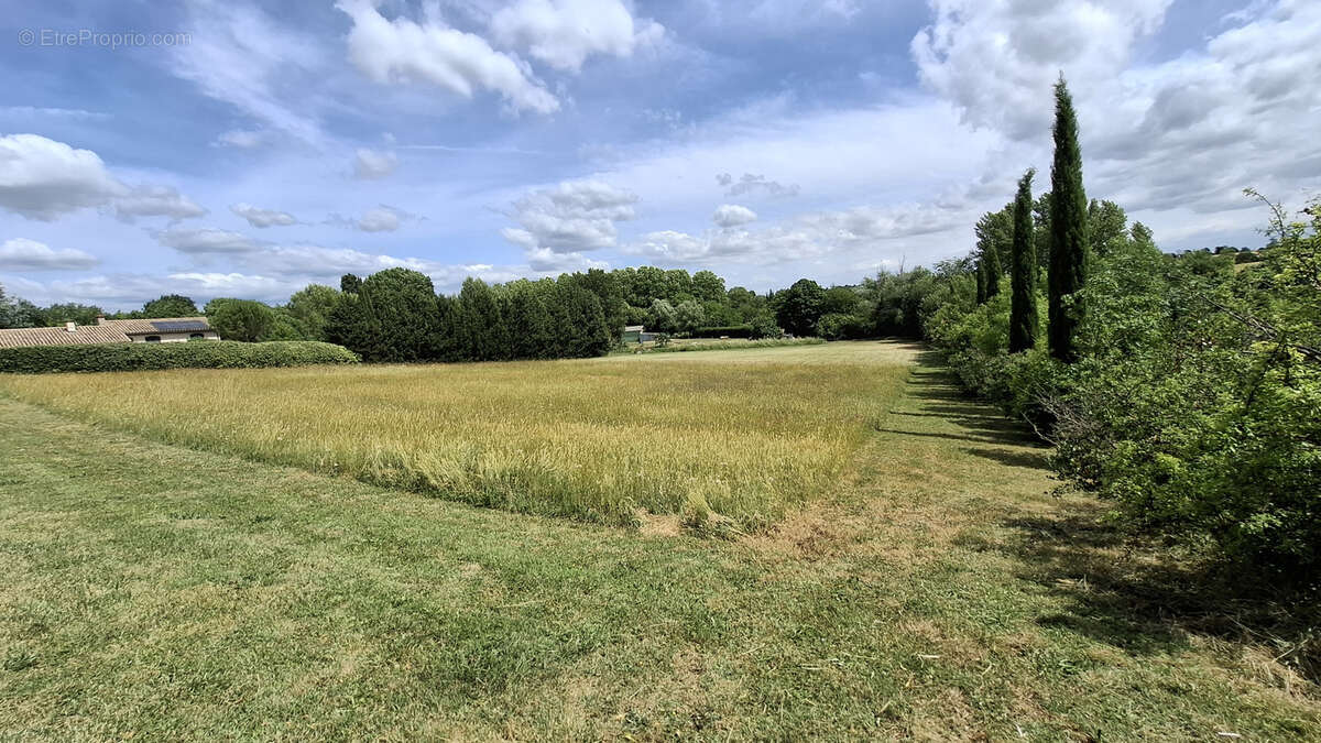 Terrain constructible avec vue dégagée   Calme, espace et nature - photo 2