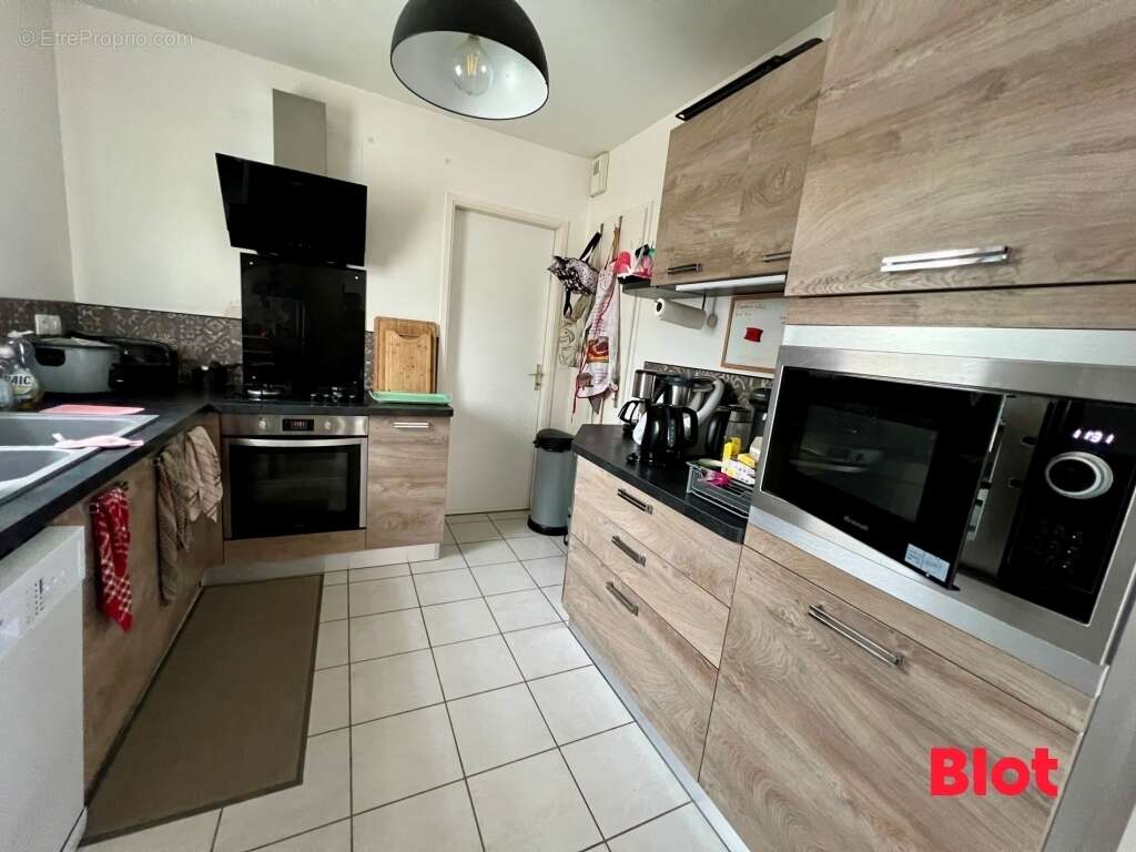 Maison à SAINT-ONEN-LA-CHAPELLE