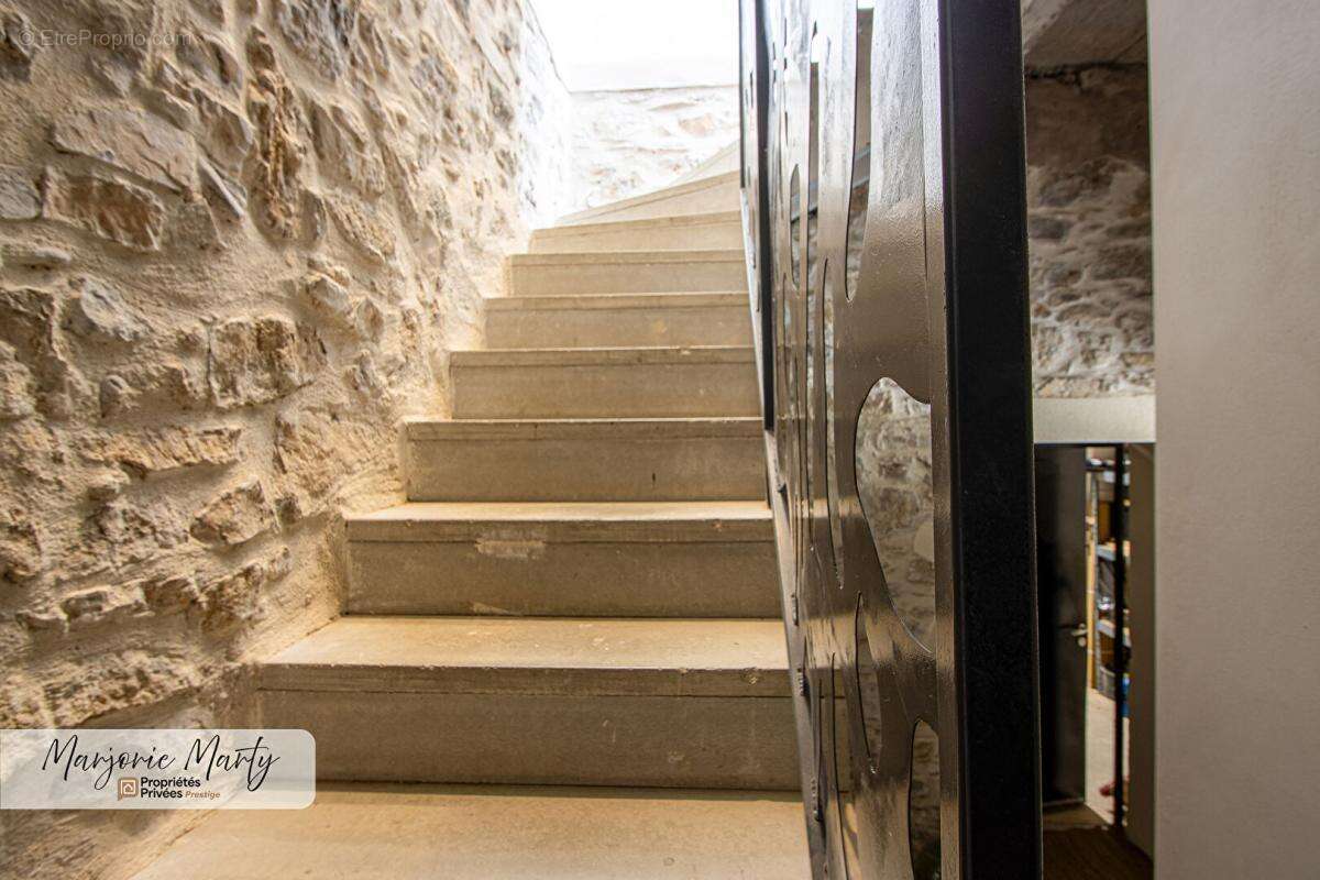 Loft  d'exception  - 8 pièce(s) - 188 m2 - 11200 PARAZA - 890 000  HAI - photo 5
