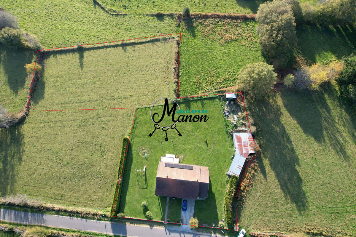 Maison à SAINT-LEGER-LA-MONTAGNE